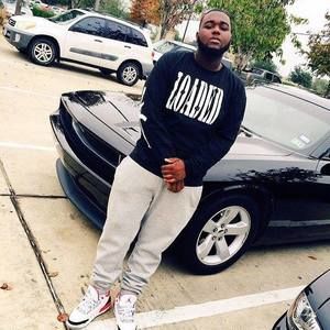 Meet your Posher, Tee